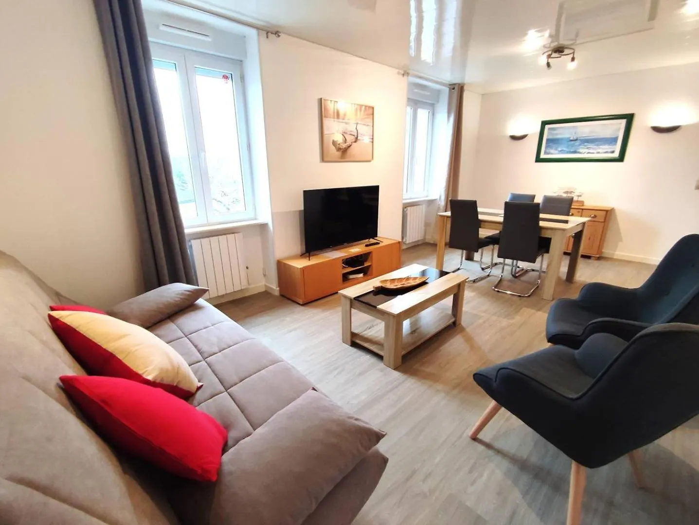 Appartement Au Centre De Trebeurden Et A 500M De La Plage - Ref 665